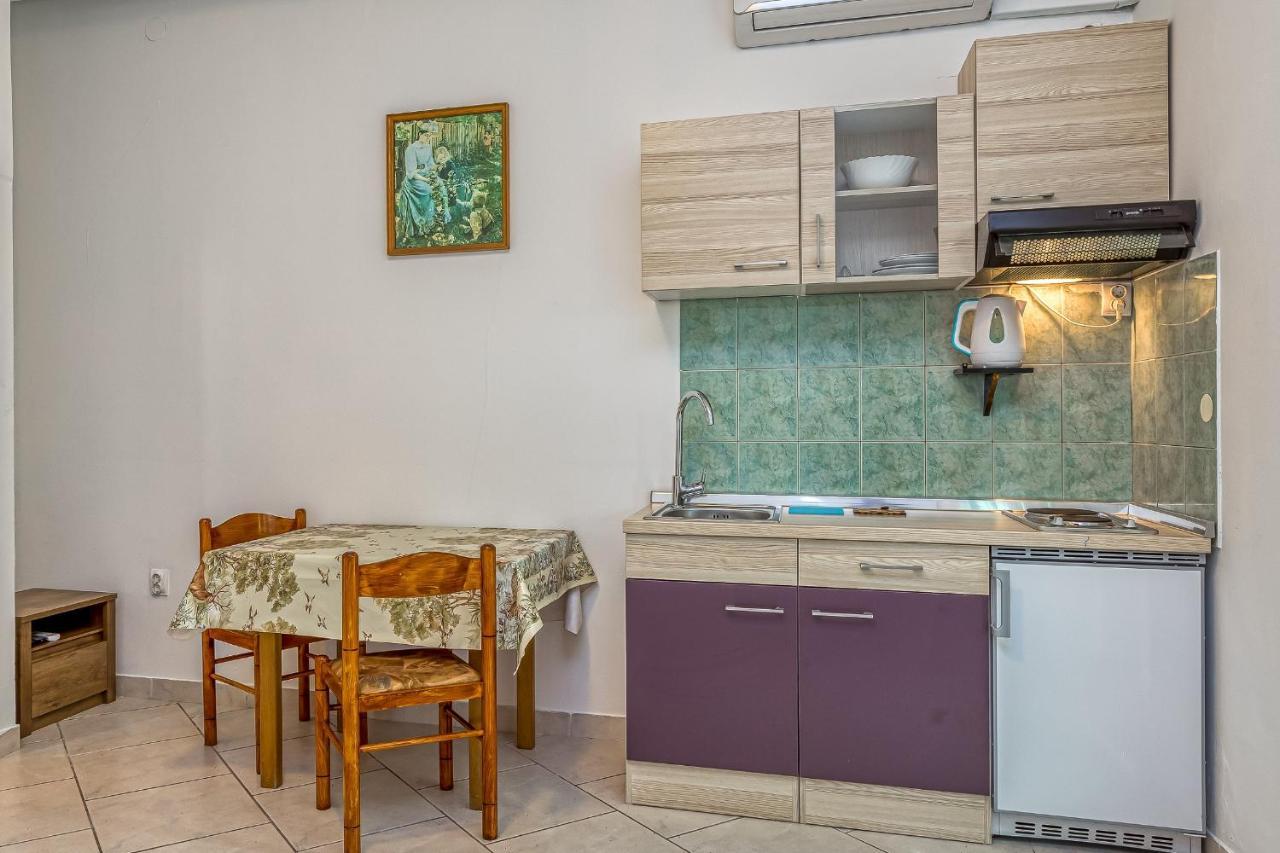 Apartments Bastovanovic Rovinj Exteriör bild