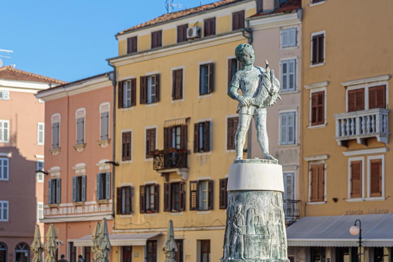Apartments Bastovanovic Rovinj Exteriör bild